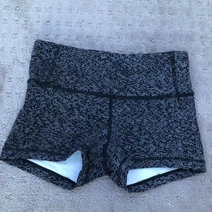 Lululemon spandex shorts